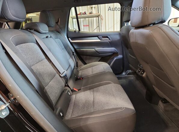 3GKALUEG6SL296760 2025 GMC TERRAIN Black Rear interior view