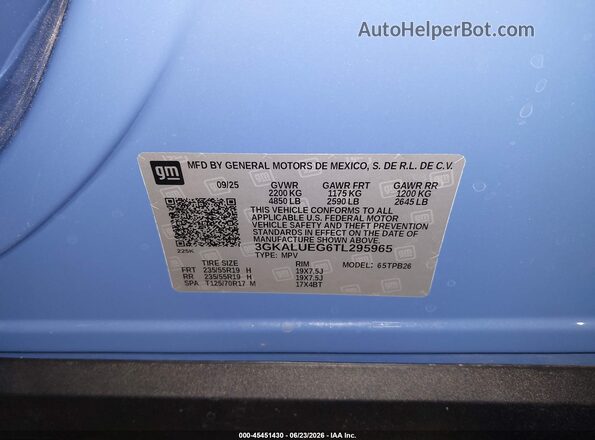 3GKALUEG6TL295965 2026 GMC TERRAIN Синий Вид подкапотного пространства