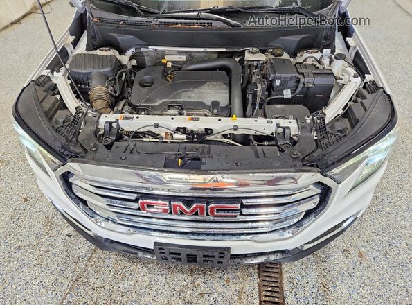 3GKALVEG0RL159975 2024 GMC TERRAIN White Սալոնի հետևի տեսք