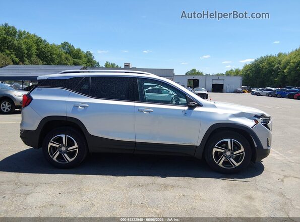 3GKALVEV3LL245903 2020 GMC TERRAIN Silver Вид задньої частини салону