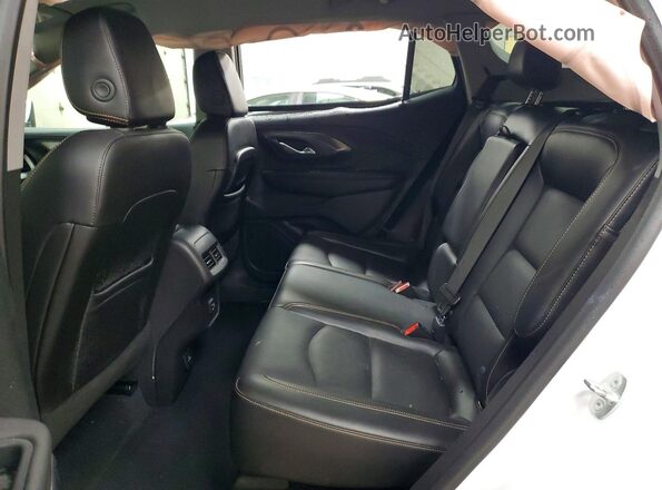 3GKALVEV5ML374274 2021 GMC TERRAIN White Widok wnętrza z tyłu