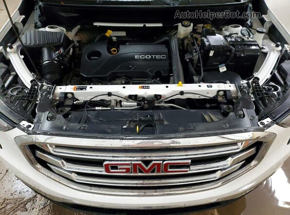 3GKALVEV5ML374274 2021 GMC TERRAIN White Widok komory silnika
