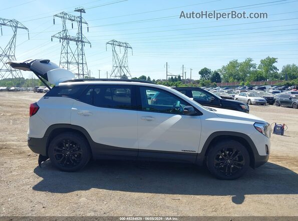 3GKALVEV6ML364675 2021 GMC TERRAIN White Вид задньої частини салону