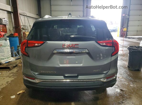 3GKALVEVXJL292181 2018 GMC TERRAIN Silver Rear view