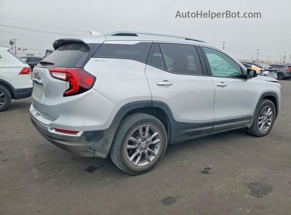 3GKALVEVXNL199781 2022 GMC TERRAIN Silver 