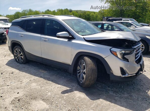 3GKALVEX8JL296070 2018 GMC TERRAIN Silver Delantero derecho