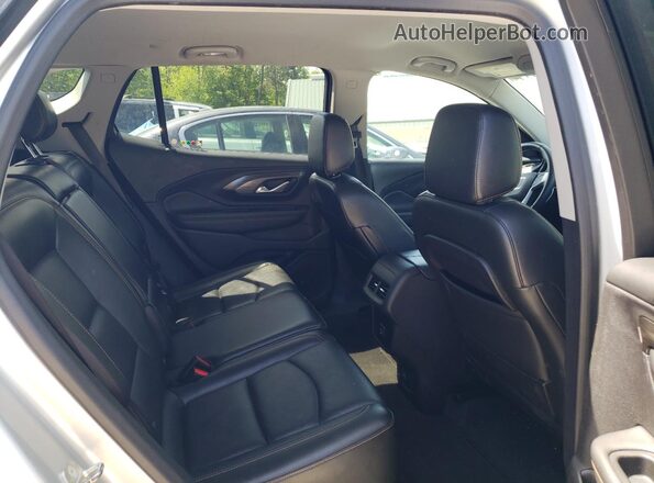 3GKALVEX8JL296070 2018 GMC TERRAIN Silver Vista interior trasera