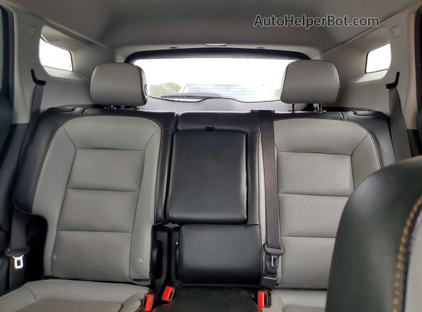 3GKALVEXXJL200701 2018 GMC TERRAIN Silver Rear seats view