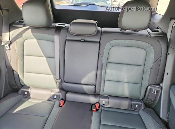 3GKALYEG2TL191769 2026 GMC TERRAIN Tan Vista de los asientos traseros