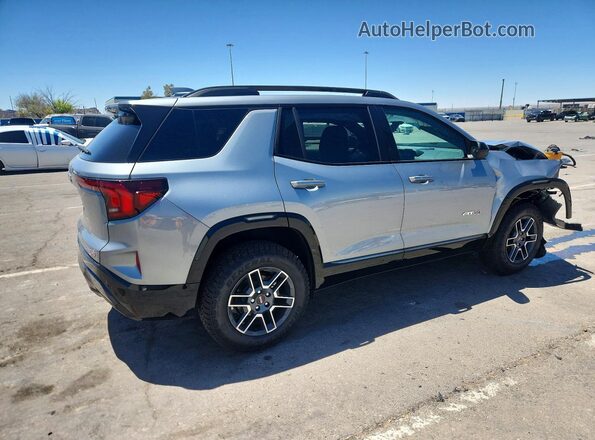 3GKALYEG5TL426536 2026 GMC TERRAIN Silver Trasero derecho