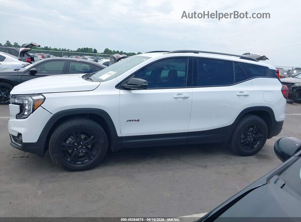 3GKALYEG8RL288015 2024 GMC TERRAIN White 360 interior view