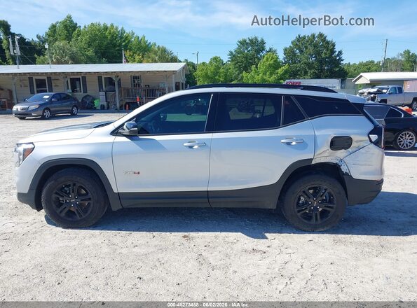 3GKALYEV8NL248476 2022 GMC TERRAIN Silver სალონის 360-გრადუსიანი ხედი