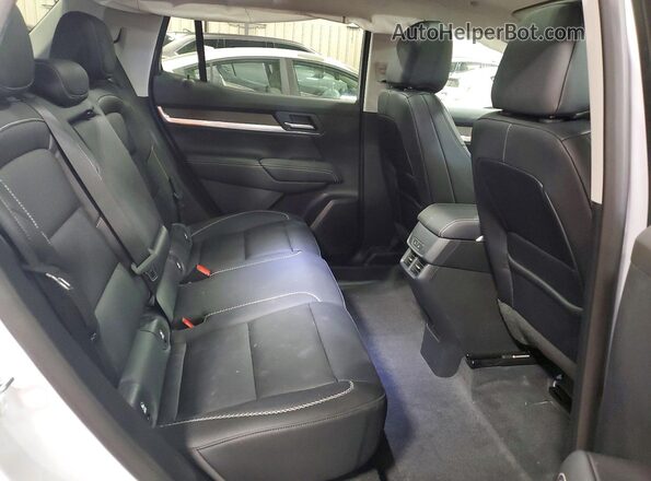 3GKALZEG6TL311451 2026 GMC TERRAIN White Vista de los asientos traseros
