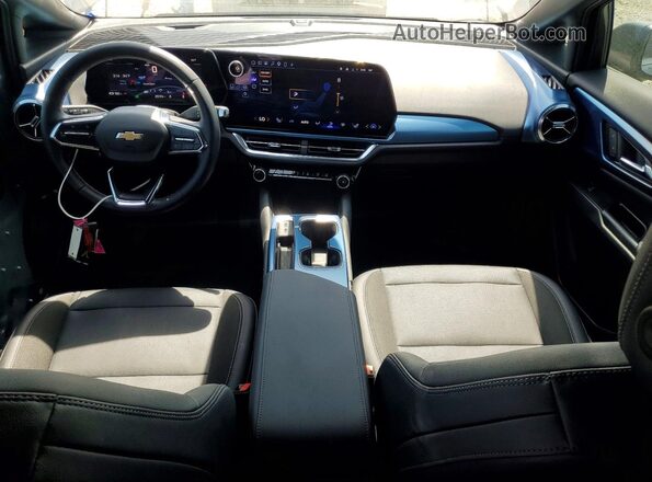 3GN7DLRP3RS262080 2024 CHEVROLET EQUINOX Серый Вид панели приборов