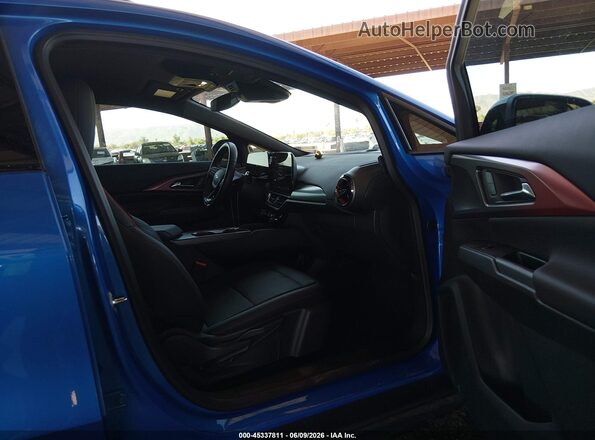 3GN7DSRP5SS175653 2025 CHEVROLET EQUINOX Blue Widok wnętrza z przodu