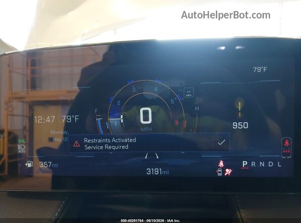3GNAXHEG0TL253449 2026 CHEVROLET EQUINOX Gray Հետևի նստատեղերի տեսք
