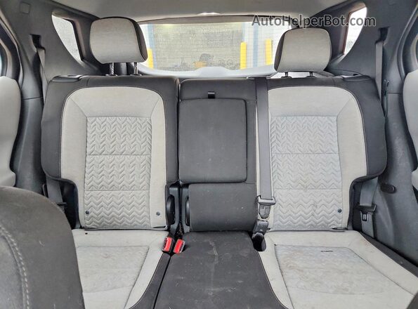 3GNAXHEG2PL204615 2023 CHEVROLET EQUINOX White Widok tylnych siedzeń