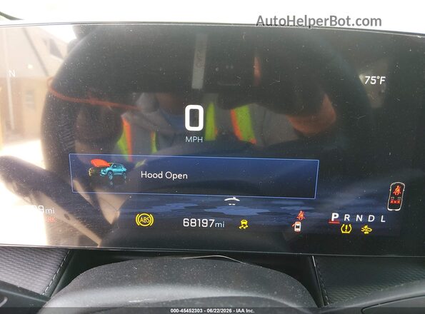3GNAXHEG2TL153305 2026 CHEVROLET EQUINOX Silver Widok tylnych siedzeń