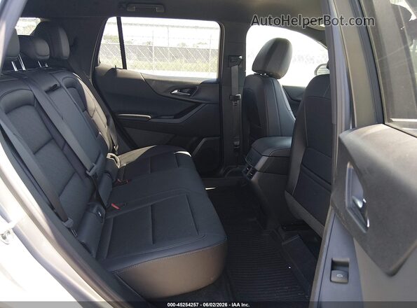 3GNAXHEG3TL165219 2026 CHEVROLET EQUINOX Silver VIN კოდის სტიკერის ხედი