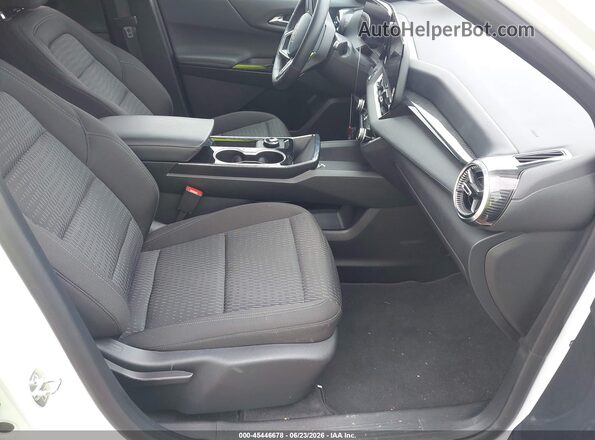 3GNAXHEGXTL336922 2026 CHEVROLET EQUINOX White Front interior view