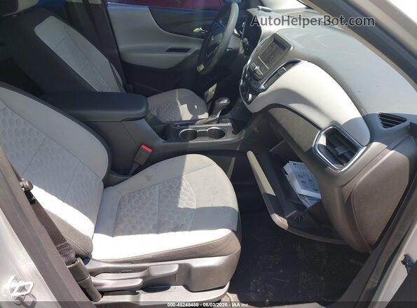 3GNAXHEV1MS158064 2021 CHEVROLET EQUINOX Silver Вид салону спереду
