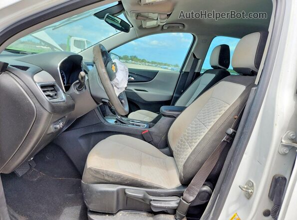 3GNAXHEV3JS554363 2018 CHEVROLET EQUINOX White Սալոնի դիմացի տեսք