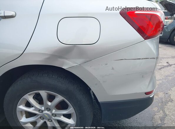 3GNAXJEV1JS501426 2018 CHEVROLET EQUINOX Silver Widok z przodu
