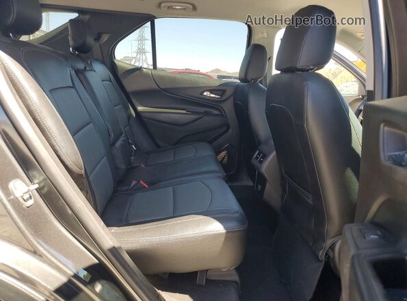 3GNAXJEV1JS576661 2018 CHEVROLET EQUINOX Серый Вид задней части салона