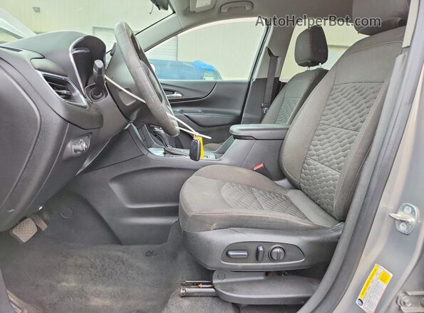 3GNAXJEV3JS615072 2018 CHEVROLET EQUINOX Gray 