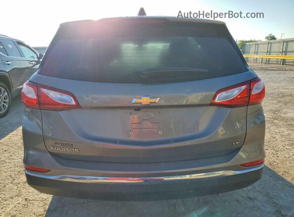 3GNAXJEV4JS574984 2018 CHEVROLET EQUINOX Gray Вид ззаду