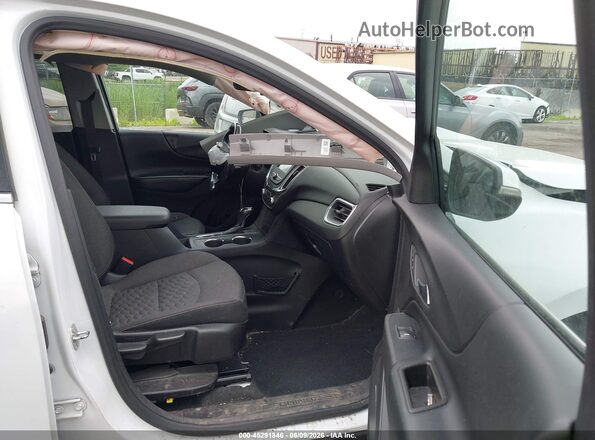 3GNAXJEV8JS645782 2018 CHEVROLET EQUINOX White Widok wnętrza z przodu