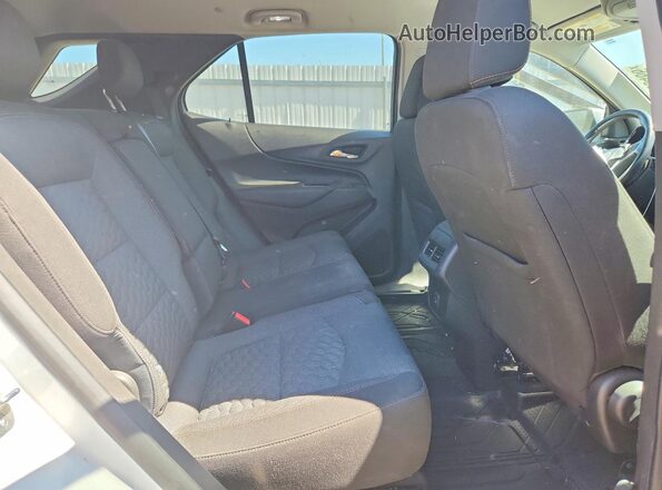 3GNAXJEV9LS667552 2020 CHEVROLET EQUINOX White Вид задніх сидінь