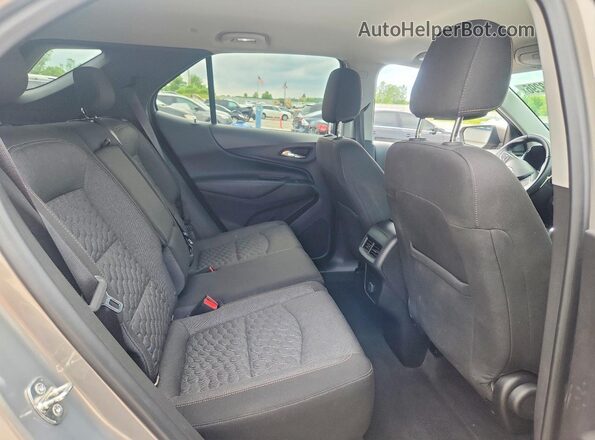 3GNAXJEVXJS614484 2018 CHEVROLET EQUINOX Silver Rear seats view