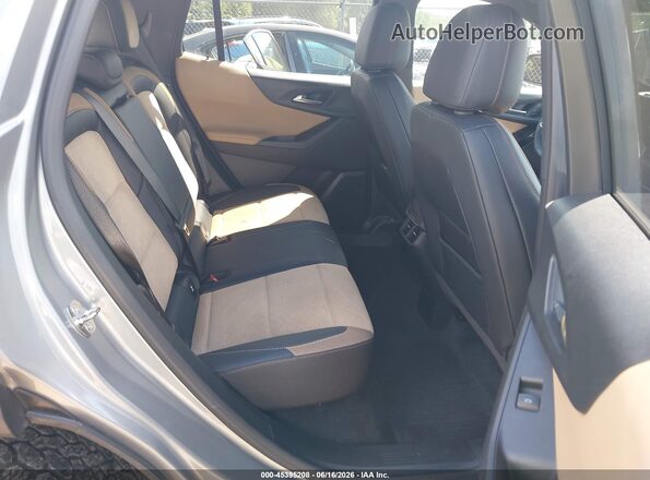 3GNAXKEG6SL323208 2025 CHEVROLET EQUINOX Gray Vista de la etiqueta del VIN