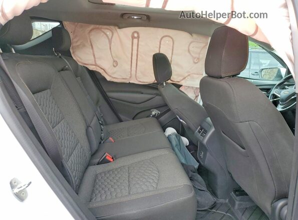 3GNAXKEV0LL183558 2020 CHEVROLET EQUINOX White Rear interior view