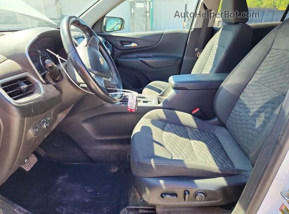 3GNAXKEV0MS170042 2021 CHEVROLET EQUINOX White Widok wnętrza z przodu