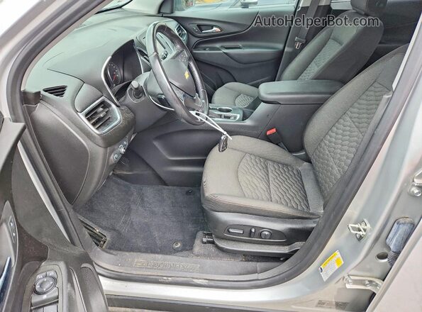 3GNAXKEV5LS685746 2020 CHEVROLET EQUINOX Silver Front interior view