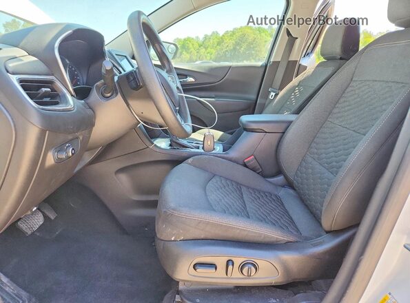 3GNAXKEVXLS585724 2020 CHEVROLET EQUINOX Белый Вид салона спереди
