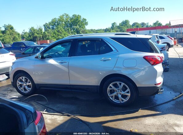 3GNAXKEX5JS603190 2018 CHEVROLET EQUINOX Серебряный Панорамный вид салона 360°