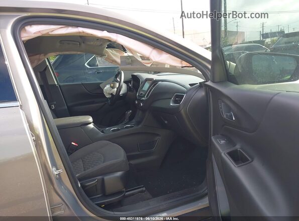 3GNAXKEXXJS555900 2018 CHEVROLET EQUINOX Pewter Вид салона спереди
