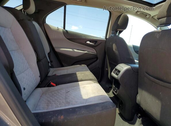 3GNAXKEXXJS572423 2018 CHEVROLET EQUINOX Gray Widok wnętrza z tyłu
