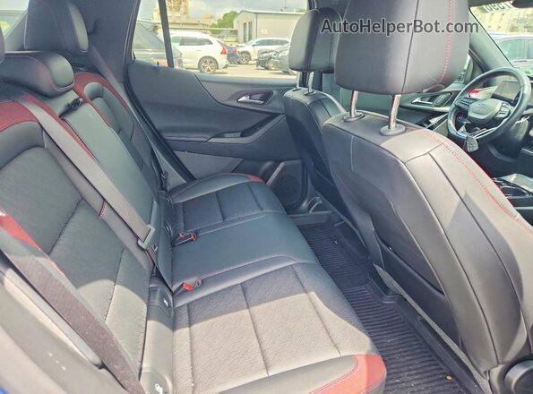 3GNAXLEG7TL117015 2026 CHEVROLET EQUINOX Blue Rear interior view