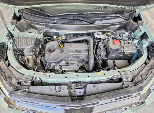 3GNAXPEG1SL202809 2025 CHEVROLET EQUINOX Green Widok wnętrza z tyłu