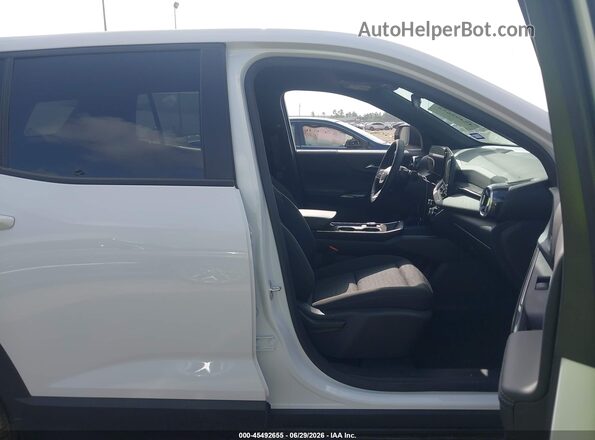 3GNAXPEG1TL461902 2026 CHEVROLET EQUINOX White წინა სალონის ხედი