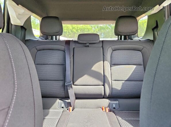 3GNAXPEG1TL481096 2026 CHEVROLET EQUINOX Black Вид задніх сидінь