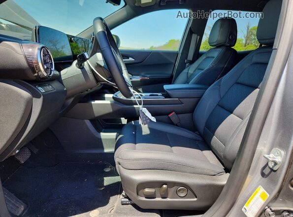 3GNAXPEG2TL258095 2026 CHEVROLET EQUINOX Серебряный 