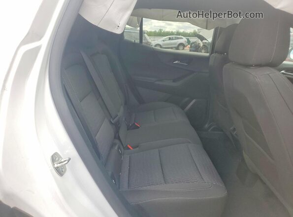 3GNAXPEG4TL273259 2026 CHEVROLET EQUINOX Белый Вид задней части салона