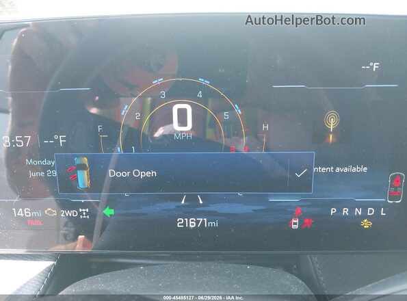 3GNAXPEG7TL129639 2026 CHEVROLET EQUINOX Белый Вид задних сидений