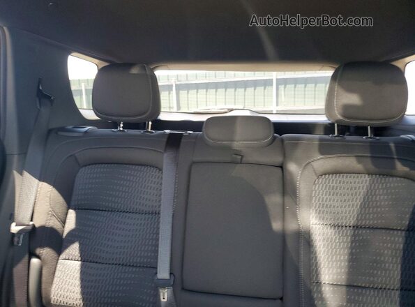 3GNAXPEG7TL415894 2026 CHEVROLET EQUINOX White Հետևի նստատեղերի տեսք