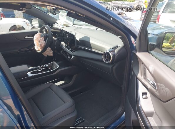 3GNAXPEG8TL453618 2026 CHEVROLET EQUINOX Blue Widok wnętrza z przodu